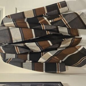 Stylish Plaid Peacoat